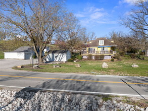 112 Defiance Rd, Defiance, MO for sale Primary Photo- Image 1 of 67