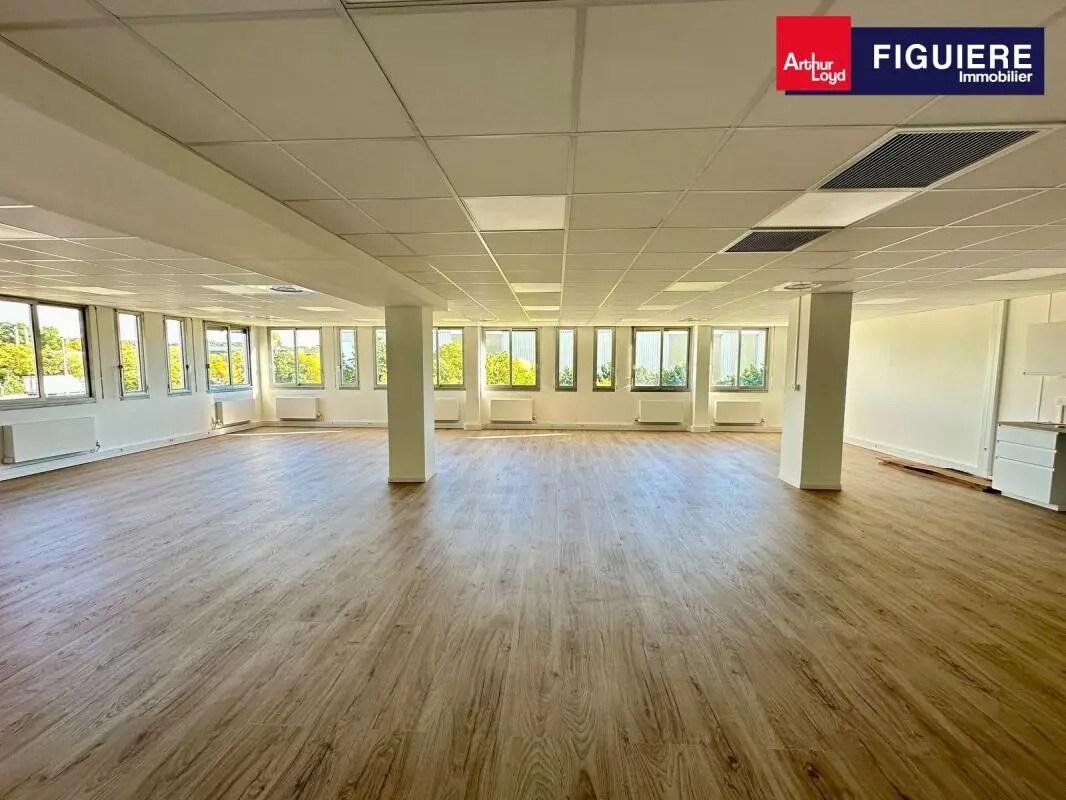 80 Rue Charles Duchesne, Aix-en-Provence to rent Building Photo- Image 1 of 15