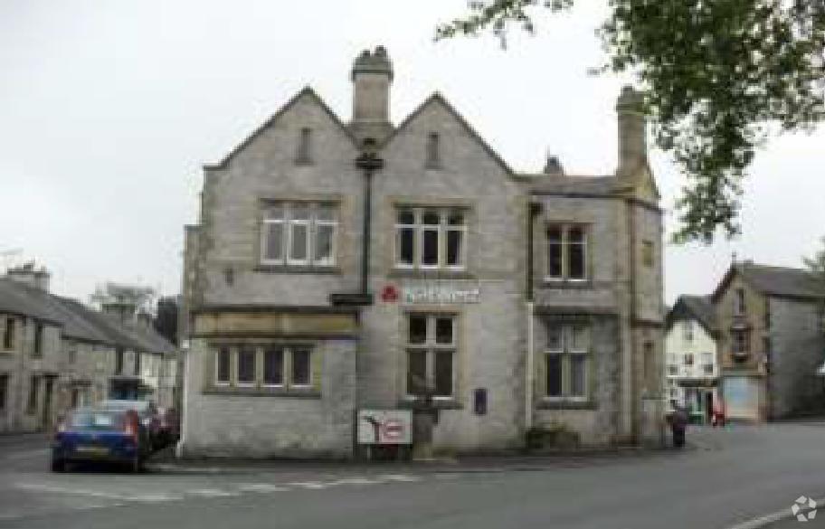 Bank Sq, Tideswell for sale Primary Photo- Image 1 of 1