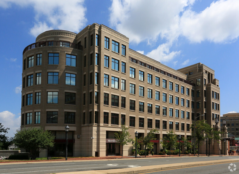 1775 Duke St, Alexandria, VA for sale - Primary Photo - Image 1 of 1