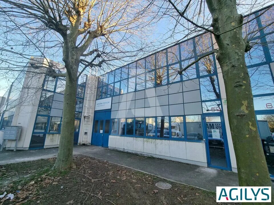 Light Industrial in Fresnes to rent Building Photo- Image 1 of 7