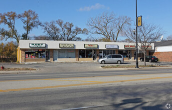 9225-9259 Waukegan Rd, Morton Grove, IL for rent Building Photo- Image 1 of 1