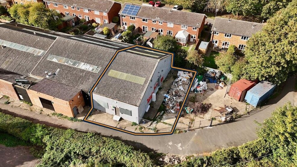 The Old Bakery portfolio of 2 properties for sale on LoopNet.co.uk - Building Photo - Image 3 of 16