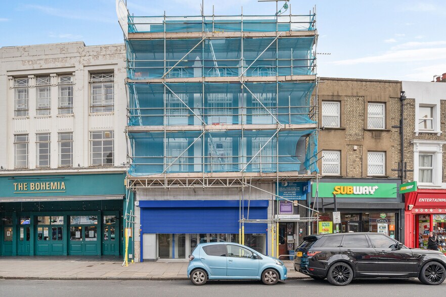 760 High Rd, London for rent - Building Photo - Image 1 of 1