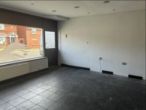 77 Ruiton St, Dudley to rent Interior Photo- Image 2 of 4