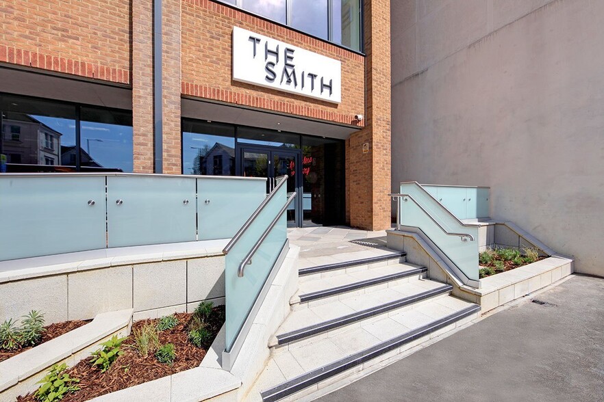 145 London Rd, Kingston Upon Thames to rent - Building Photo - Image 2 of 19