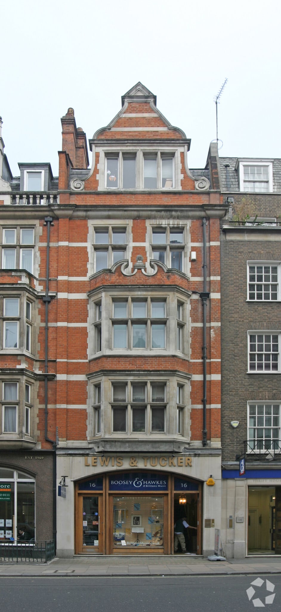16 Wigmore St, London to rent Primary Photo- Image 1 of 2