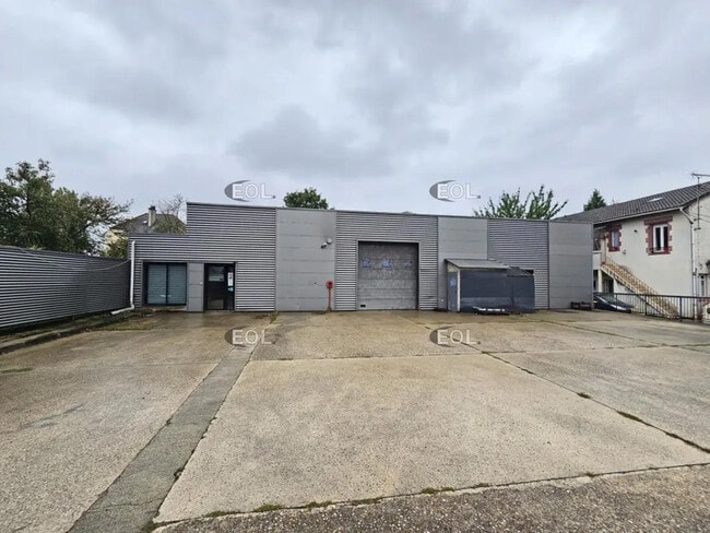 Vente Local d'activités 490 m²