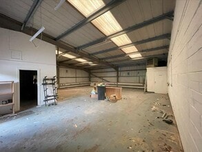 Polbeth Industrial Estate, Polbeth to rent Interior Photo- Image 2 of 3