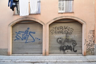 Plaça Llarga, Vilanova i la Geltrú, Barcelona to rent Construction Photo- Image 2 of 4