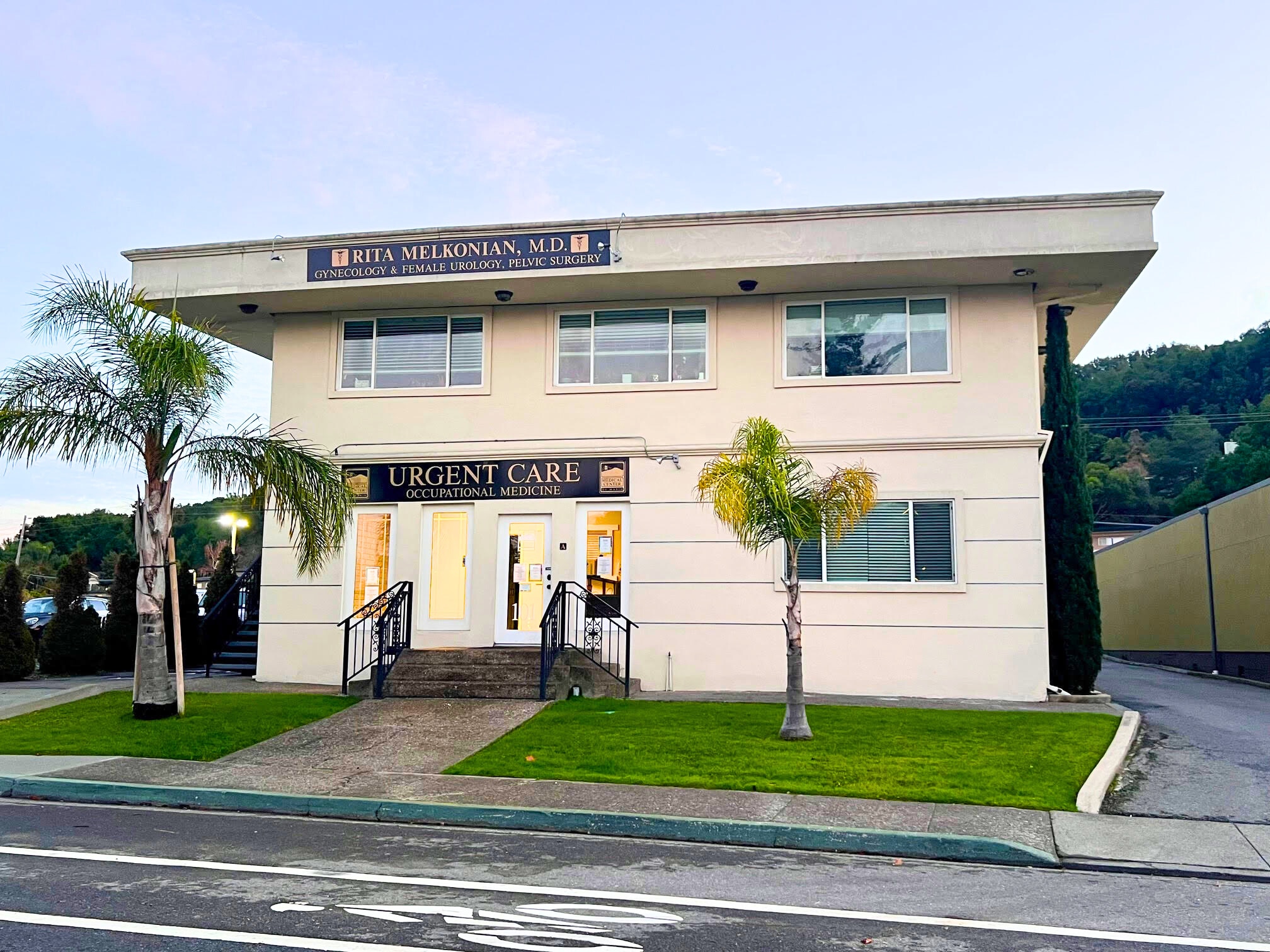 101 Casa Buena Dr, Corte Madera, CA to rent Building Photo- Image 1 of 4