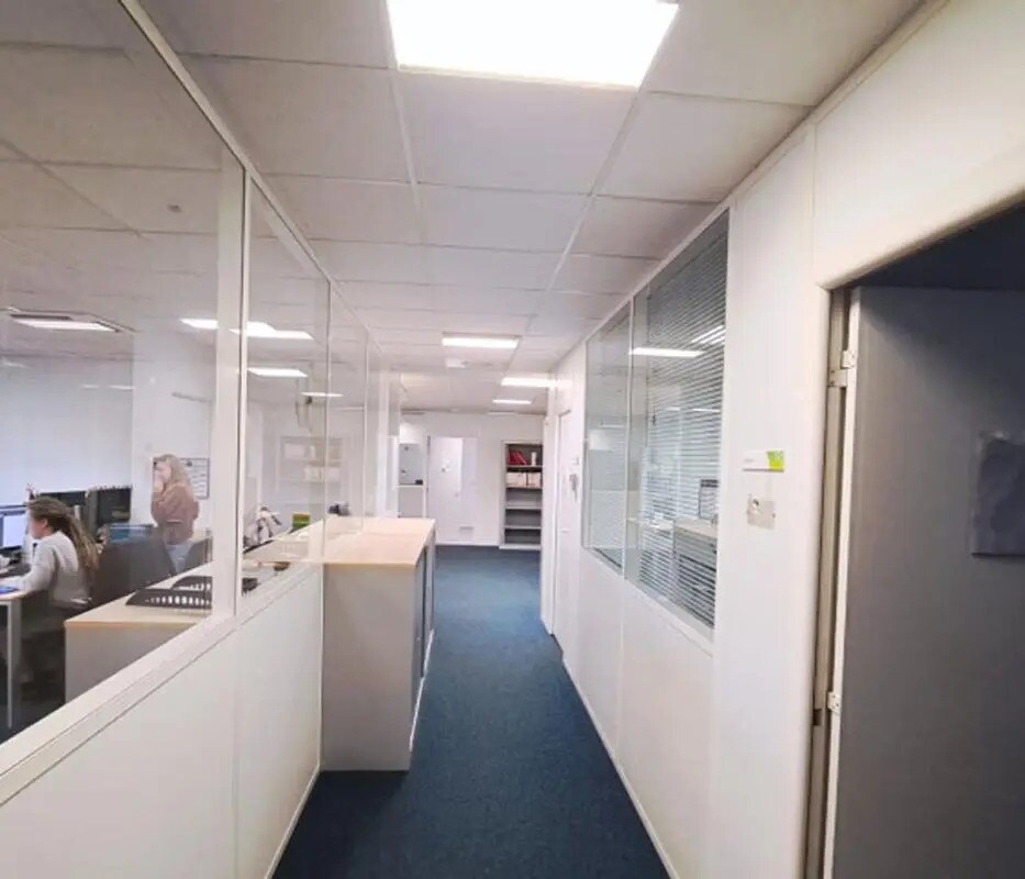 Office in Labège to rent Building Photo- Image 1 of 7