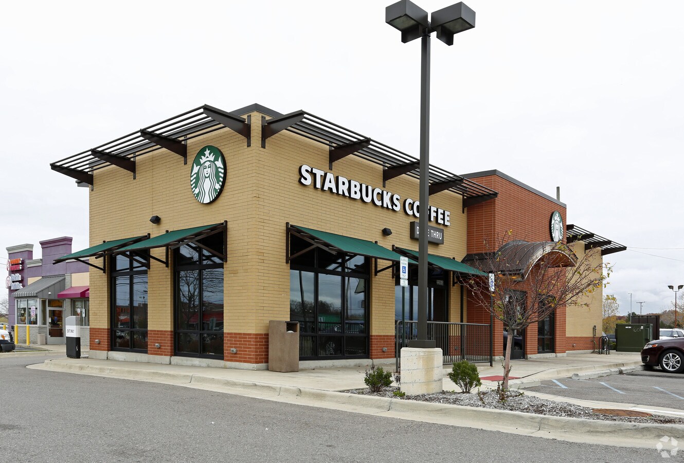 22850 Allen Rd, Woodhaven 48183 Starbucks