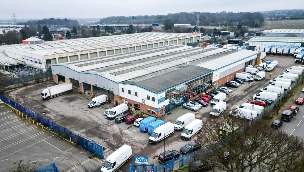 Progress Way, Coventry to rent - Building Photo - Image 2 of 28