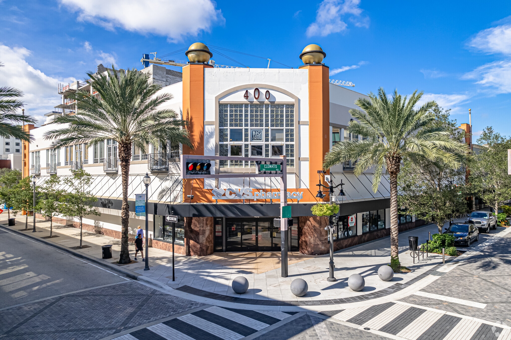 400 Clematis St, West Palm Beach, FL to rent Primary Photo- Image 1 of 13