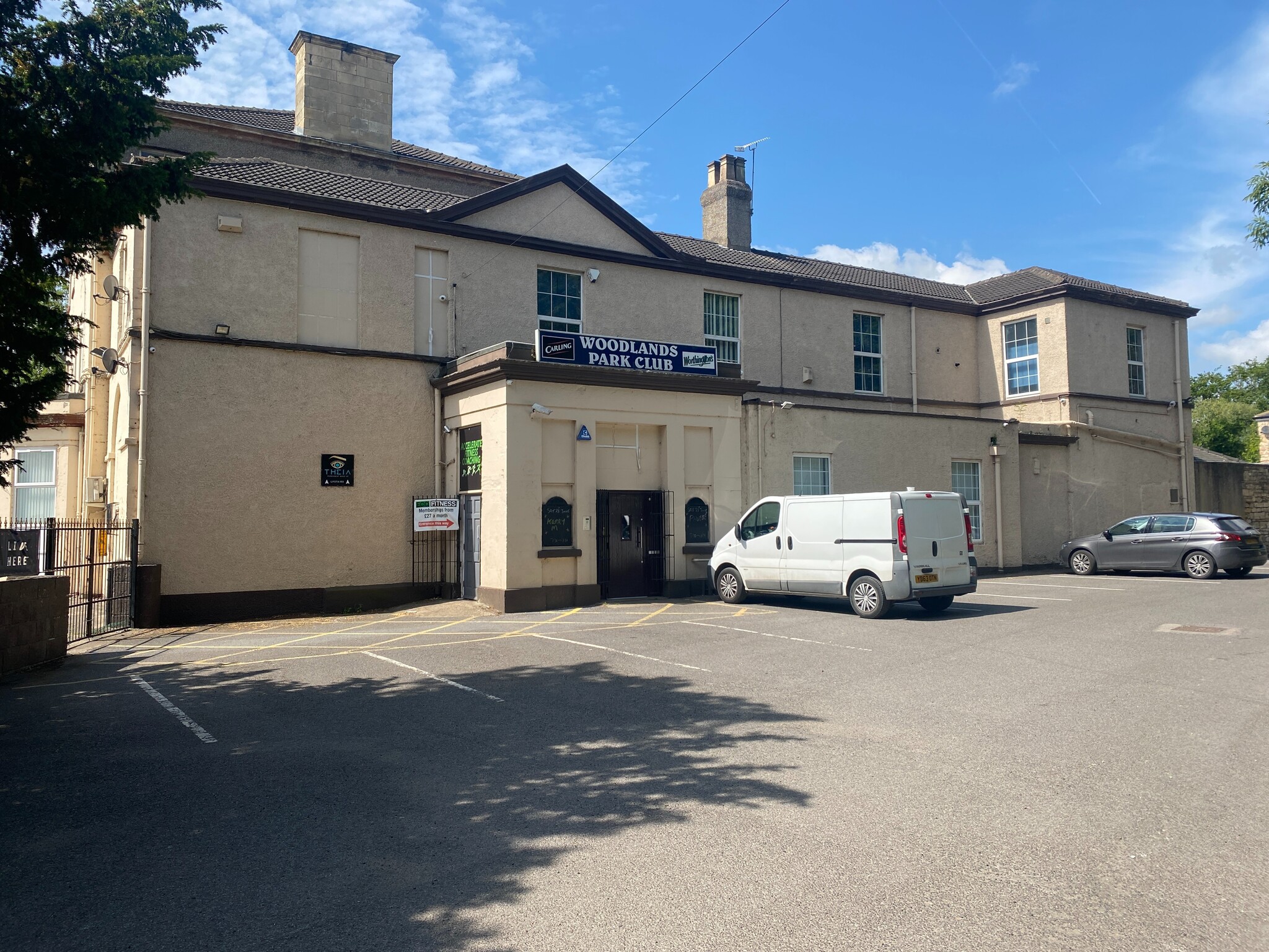 Great North Rd, Doncaster to rent Building Photo- Image 1 of 2