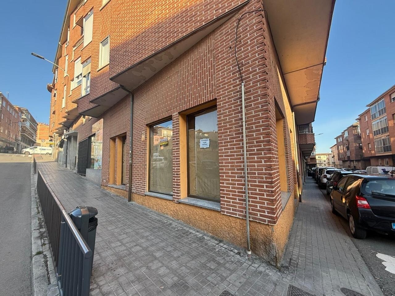 Retail in Ávila, Ávila to rent Building Photo- Image 1 of 5