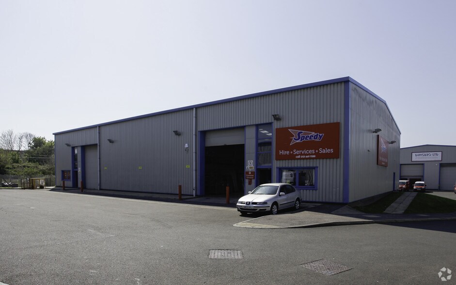 206-212 Sir Harry Lauder Rd, Edinburgh for sale - Primary Photo - Image 1 of 1