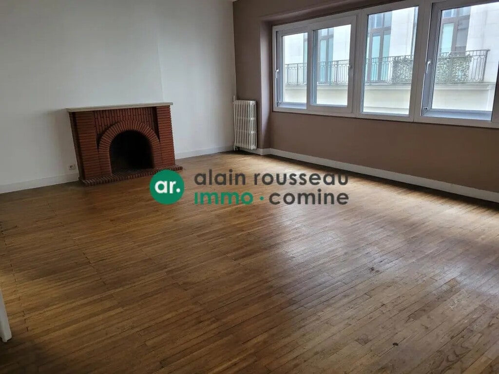 Location Bureaux 136 m² - Photo 1