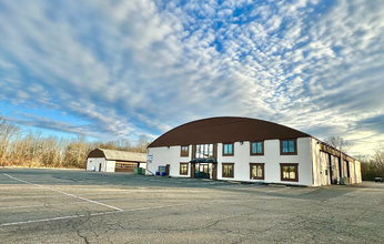 61 Ffyler Pl, Suffield, CT for rent Building Photo- Image 1 of 2