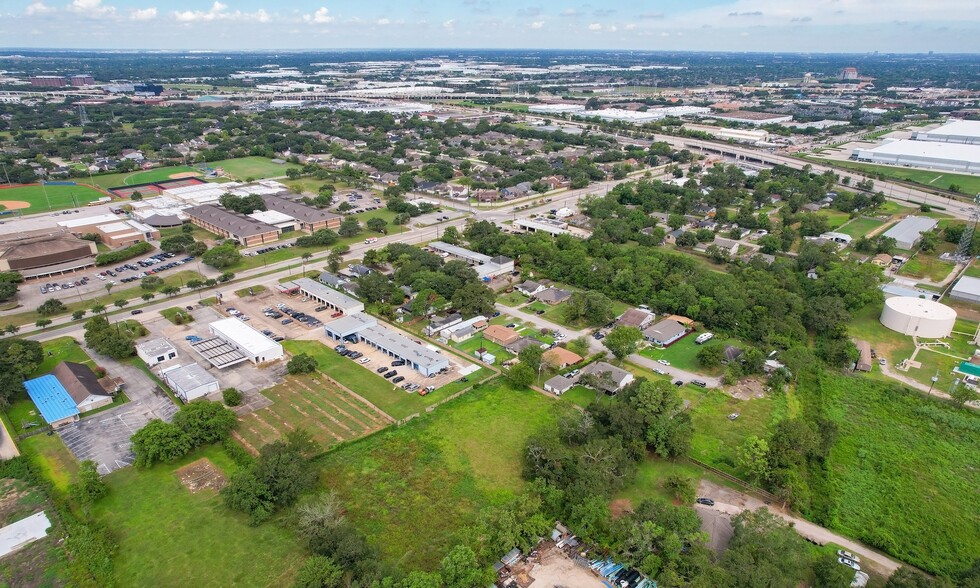 507 Dulles Ave, Stafford, TX for sale - Aerial - Image 2 of 3