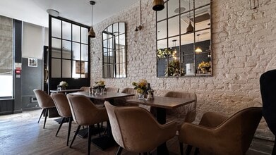 300 Battersea Park Rd, London to rent Interior Photo- Image 2 of 13