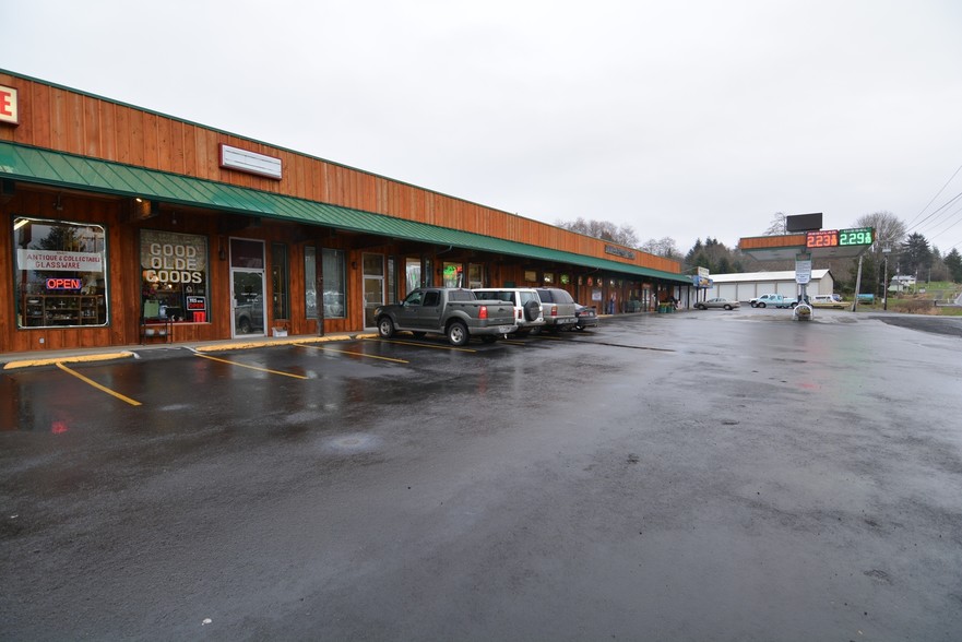 301 E State Route 4, Cathlamet, WA for sale - Primary Photo - Image 1 of 1