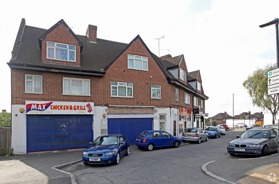 5-5A Baber Bridge Para, Feltham for sale - Primary Photo - Image 1 of 1