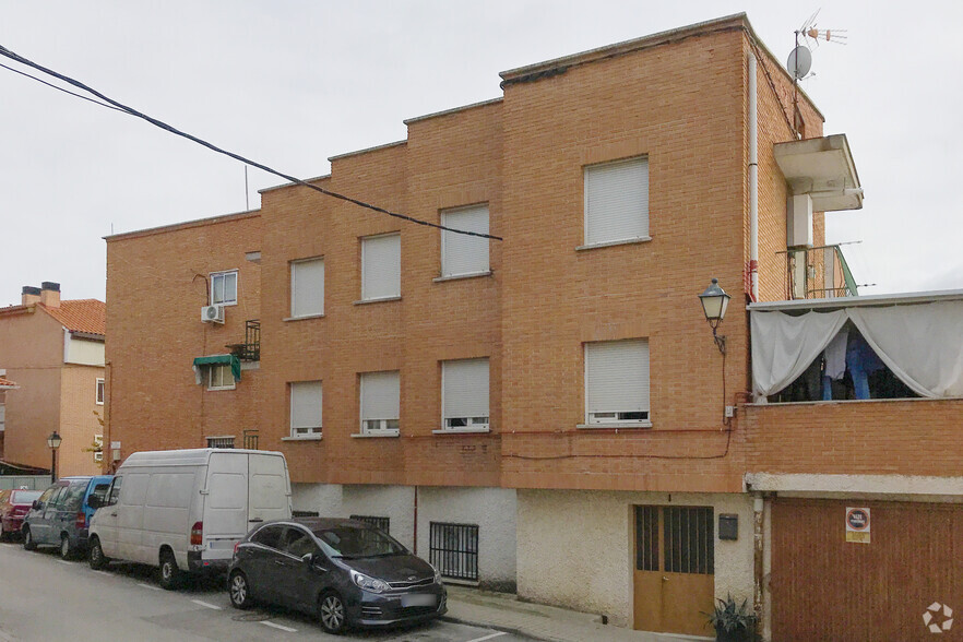 Calle Cerca Palomar, 1, San Agustín del Guadalix, Madrid for rent - Building Photo - Image 1 of 2