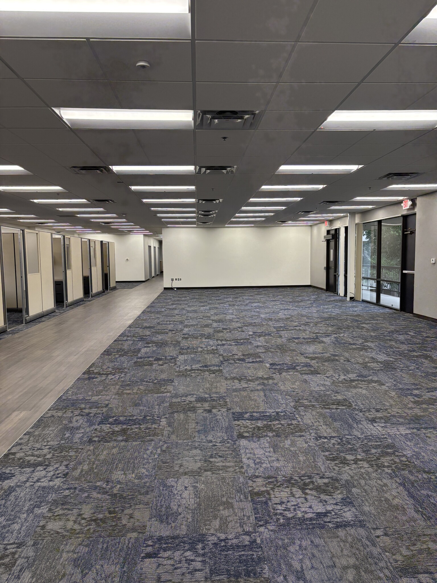 1395 N Hayden Rd, Scottsdale, AZ to rent Interior Photo- Image 1 of 11