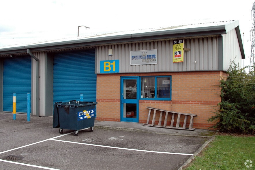 Rands Ln, Doncaster to rent - Building Photo - Image 2 of 5