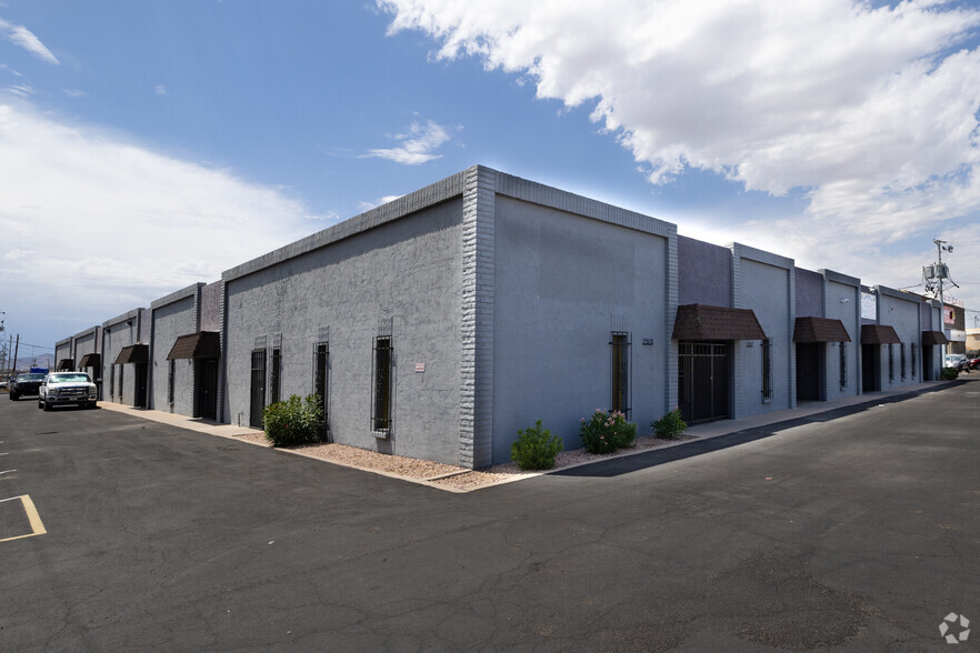 2000-2020 N 25th Dr, Phoenix, AZ for sale - Primary Photo - Image 1 of 1