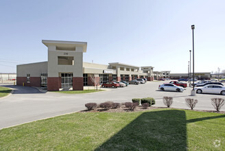 230 E James Campbell Blvd, Columbia, TN for rent Building Photo- Image 1 of 2