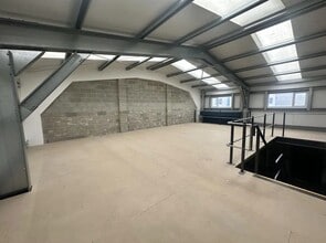 The Loop, Ramsgate to rent Interior Photo- Image 2 of 3