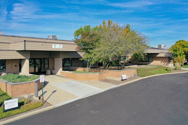 More details for 1204-1332 W Northwest Hwy, Palatine, IL - Office to Rent