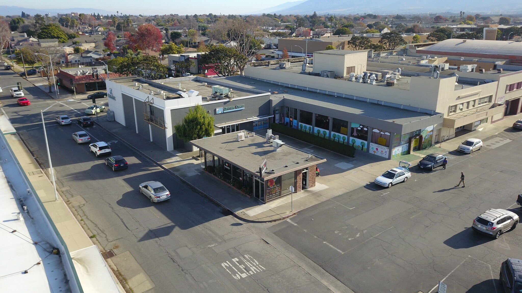 900 S Main St, Salinas, CA to rent Primary Photo- Image 1 of 9