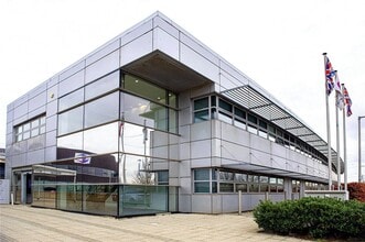 Marsh Way, Rainham to rent Building Photo- Image 1 of 4