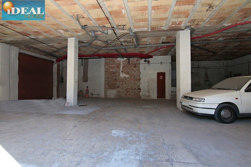 Retail in Las Gabias for sale - Building Photo - Image 3 of 11
