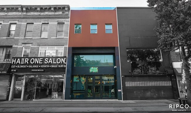 More details for 57-38 Myrtle Ave, Ridgewood, NY - Retail to Rent