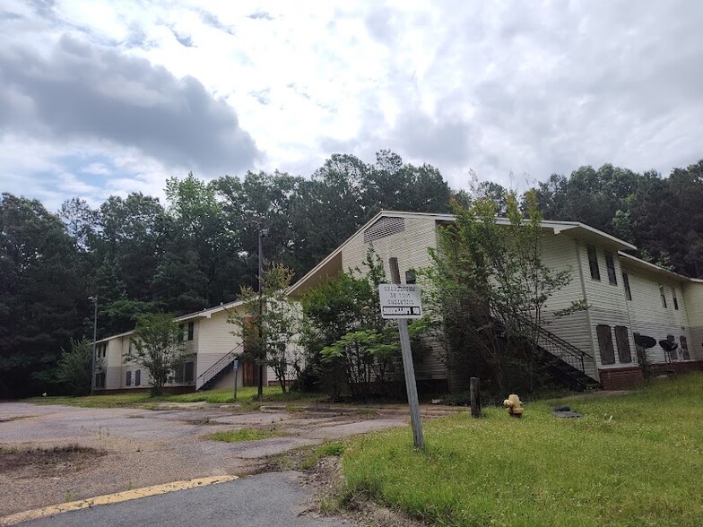 850 Field Ave, Camden, AR for sale - Building Photo - Image 1 of 1