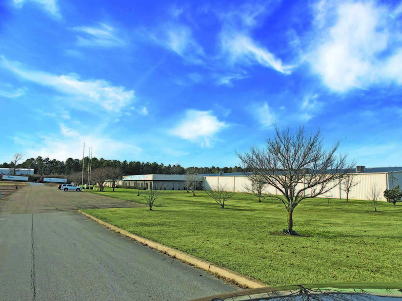 2100 W Chambers Dr, Booneville, MS for sale - Primary Photo - Image 1 of 1