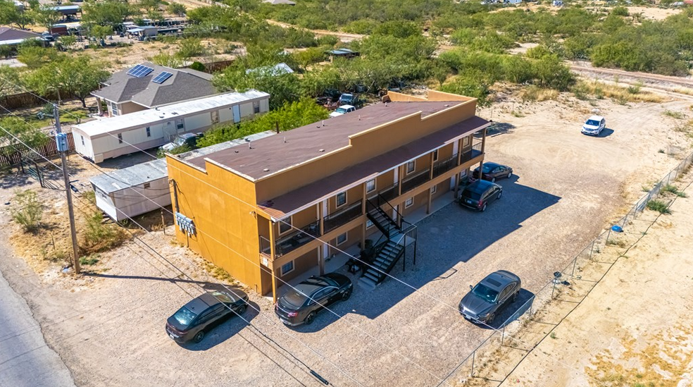 852 Wagon Wheel Rd, Eagle Pass, TX for sale - Building Photo - Image 3 of 14