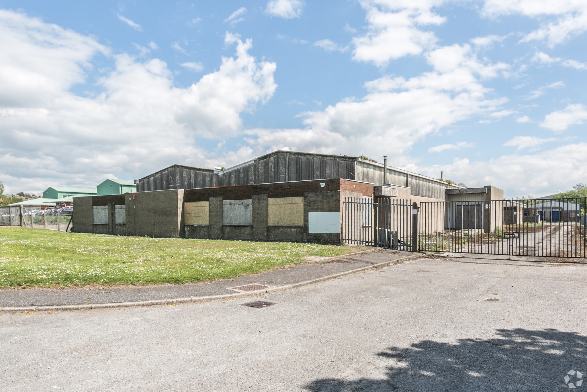 Queens Rd, Bridgend for sale Building Photo- Image 1 of 3