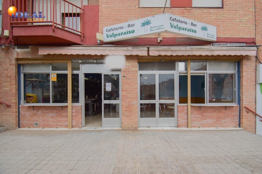 Plaza Poeta Garcilaso de la Vega, 6, Granada, Granada for sale - Building Photo - Image 3 of 42
