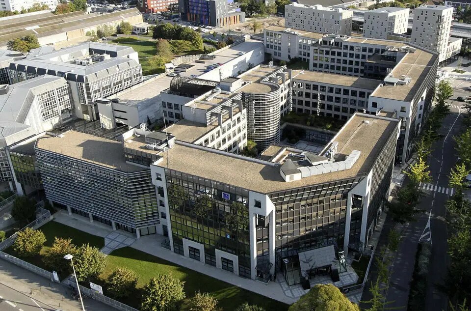 Office in Nantes to rent Building Photo- Image 1 of 2