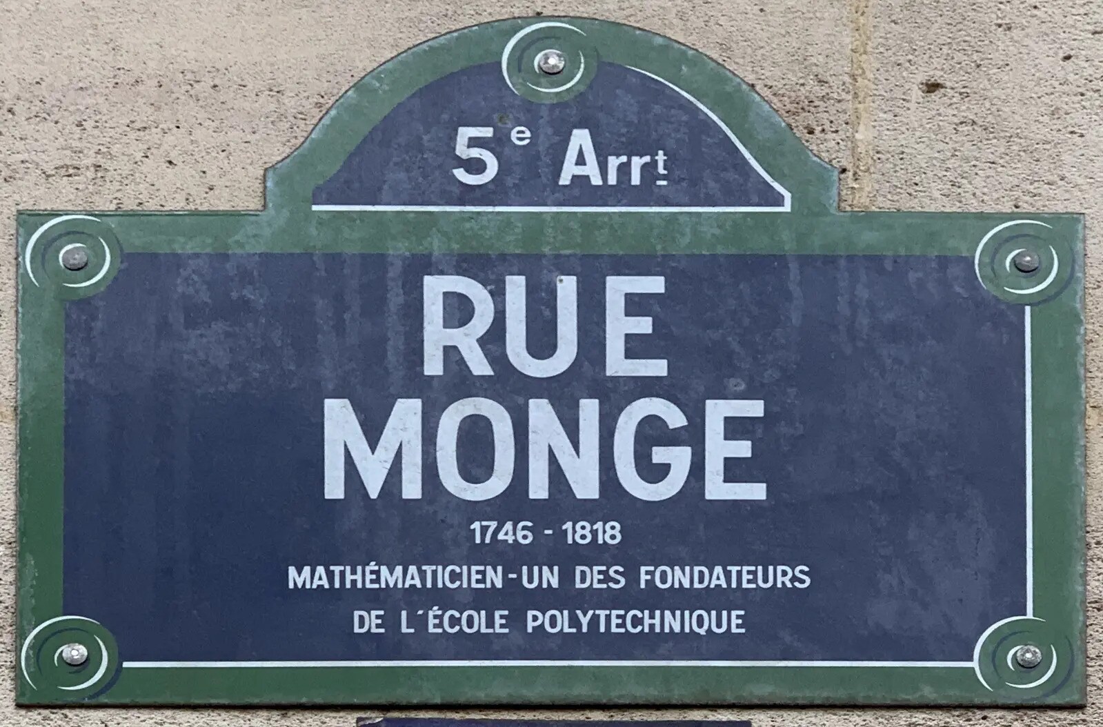 Build-to-Rent in Paris for sale Building Photo- Image 1 of 2