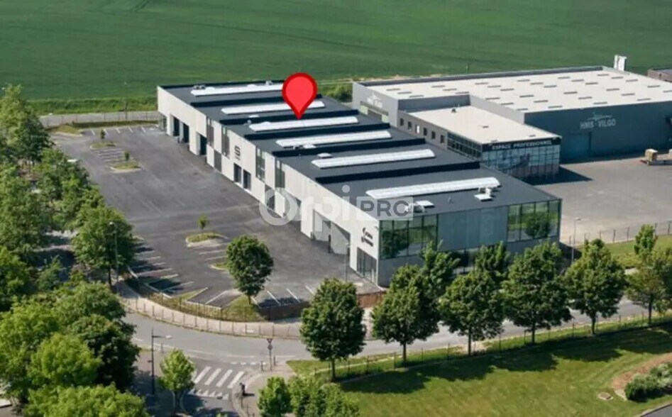 Office in Loos to rent - Aerial - Image 2 of 9