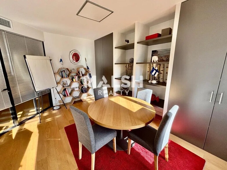 Office in Lyon to rent - Interior Photo - Image 2 of 10