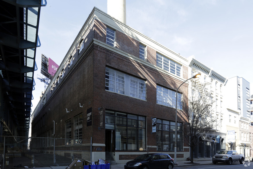 230 N 2nd St, Philadelphia, PA for rent - Primary Photo - Image 1 of 9