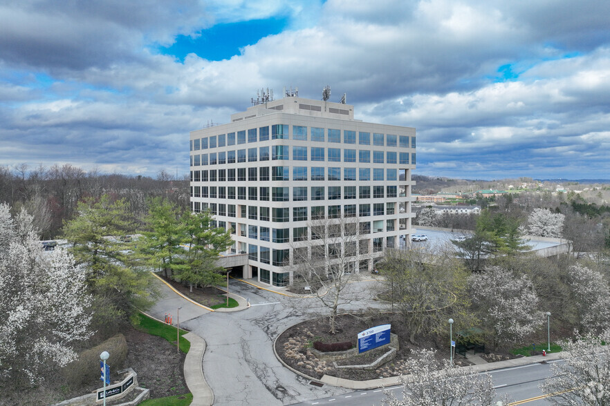 5700 Corporate Dr, Pittsburgh, PA for rent - Building Photo - Image 1 of 5